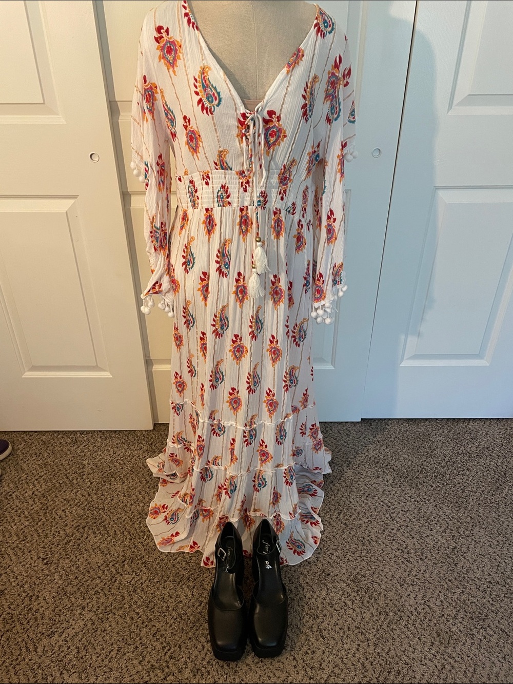 White Floral Tie-Front Maxi Dress Country Festival Cottage Core Hippie Pom Pom